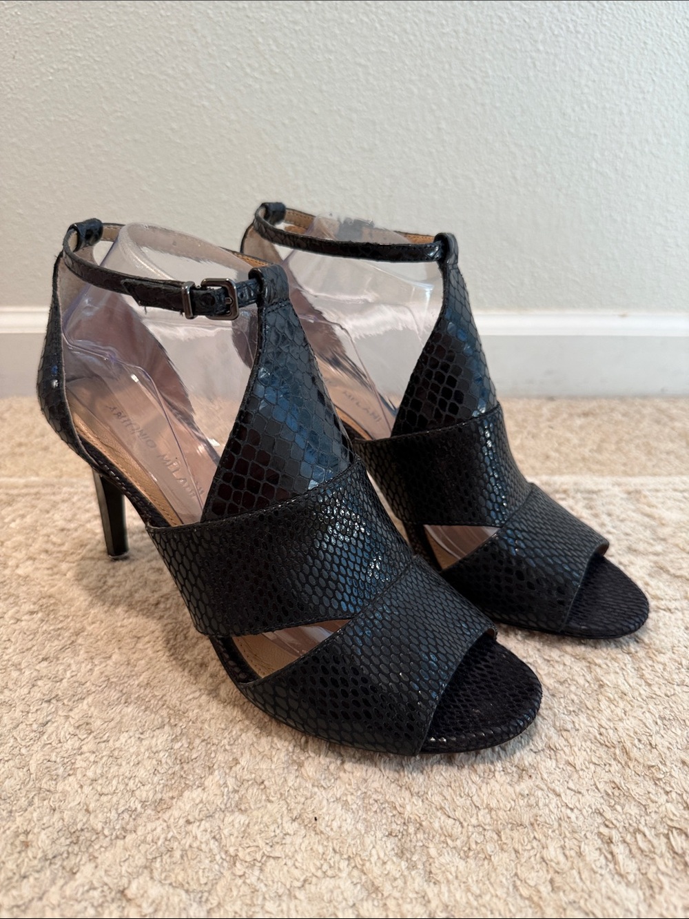 Antonio Melani Phaedra Black Snake Embossed Strappy Sandals Size 9M